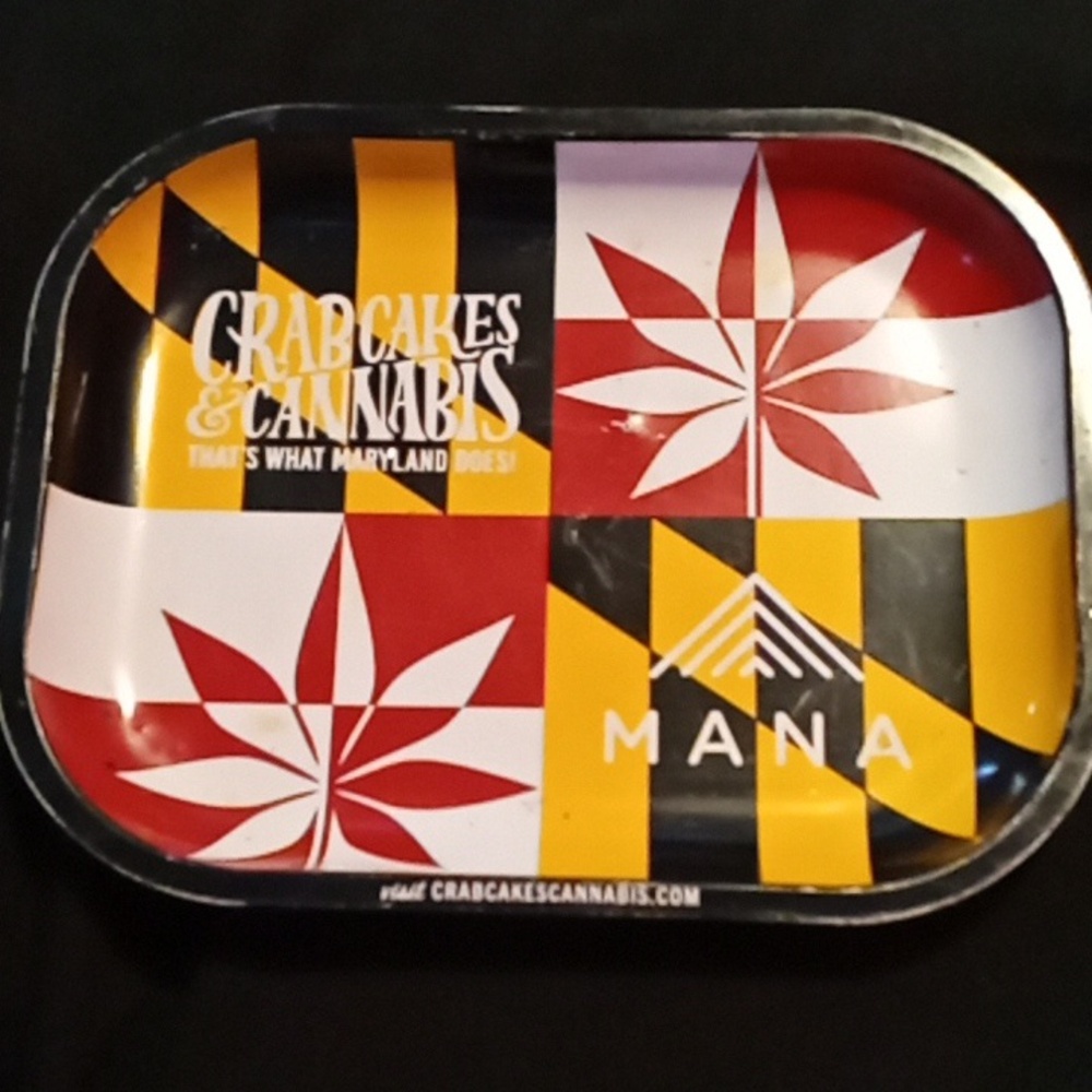 Metal rolling tray